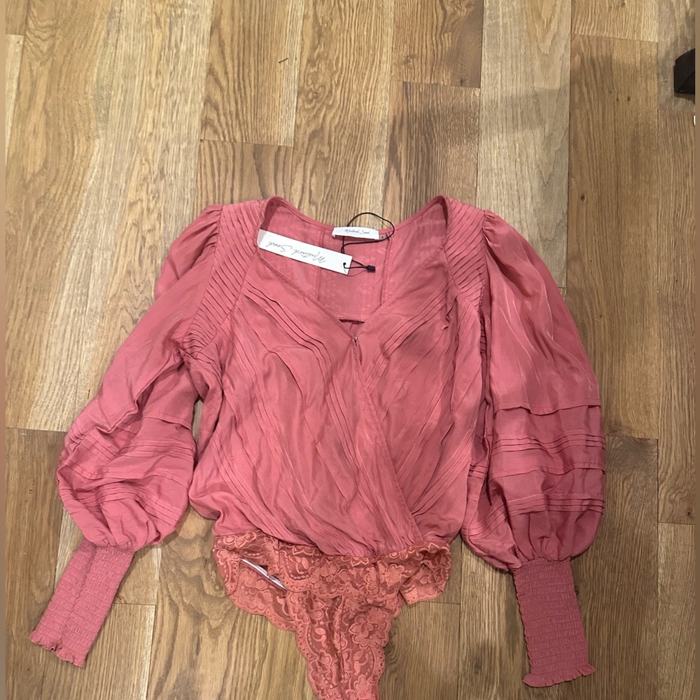 Mustard Seed Pink V-Neck Bodysuit- coral/mauve